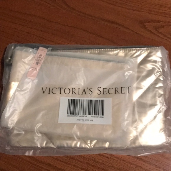 Victoria Secret Clutch - Picture 7 of 8